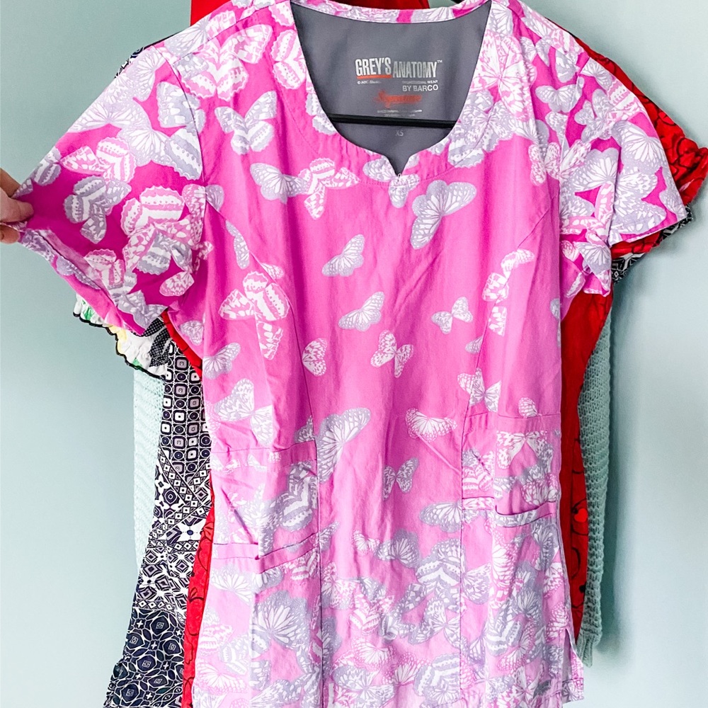 Grey’s Anatomy Butterfly Scrub Top